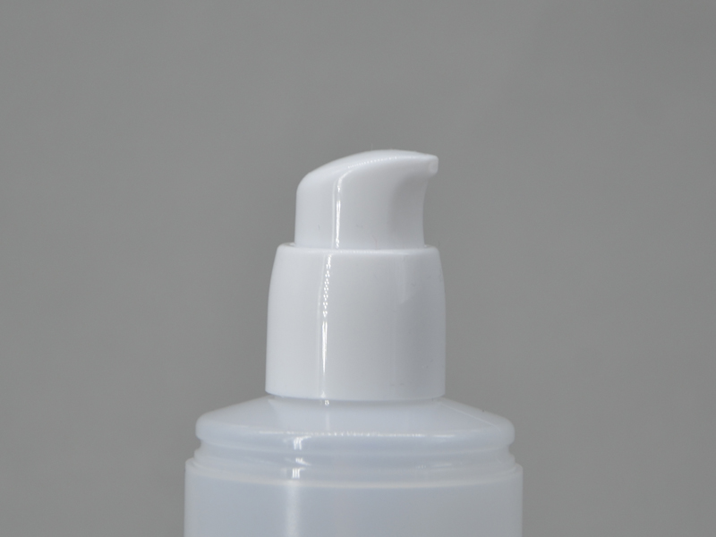 现货供应100ml皮肤消毒剂瓶，100ml手消毒液喷瓶。